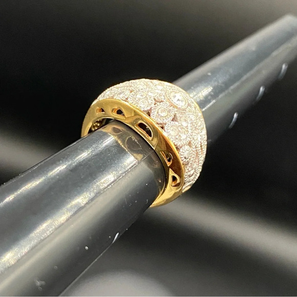 Vintage 90s Ornate Filigree Two-Tone Domed Cocktail Ring by Avon - Picture 9 of 17